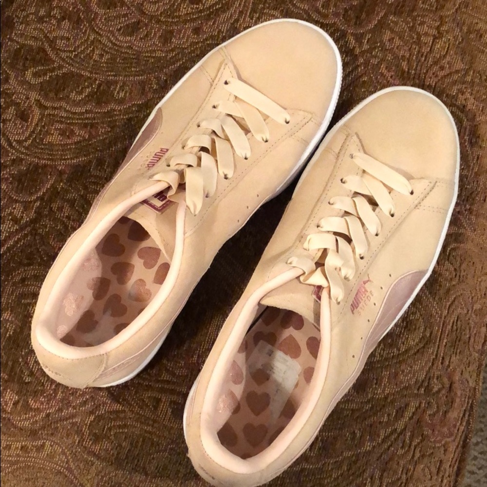 New Puma Sneakers!